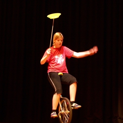 Zirkus auf dem Einrad